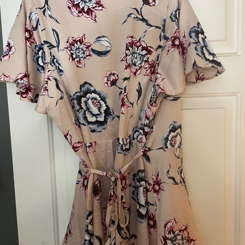 RACHEL Rachel Roy Floral Blouse - Cream, Red, Blue - Picture 4 of 4